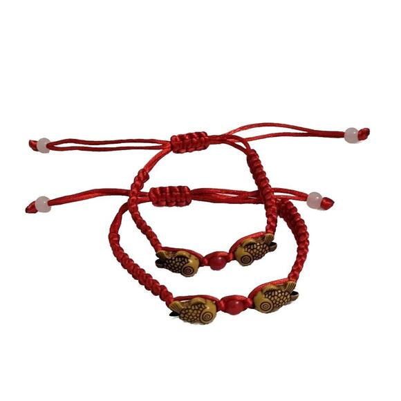3/$20 2 (TWO FENG SHUI Red String Bracelet Fish Charms Good Fortune Wealth Luck - Picture 1 of 5